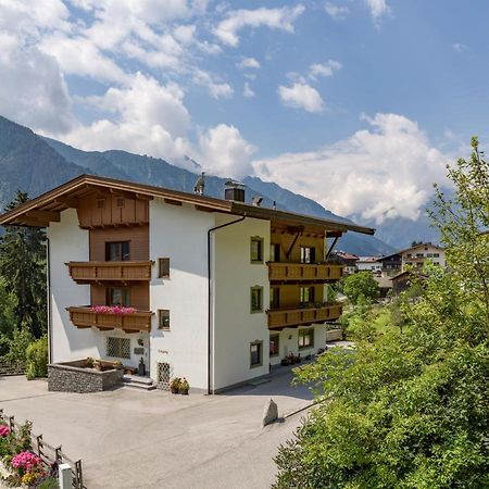 Ferienhof Hubertus Mayrhofen Exterior foto